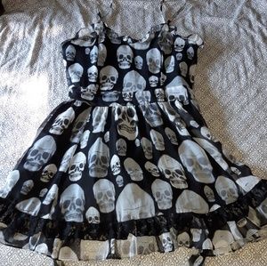 Tripp NYC L Skull Dress 🕷🕸☠💀